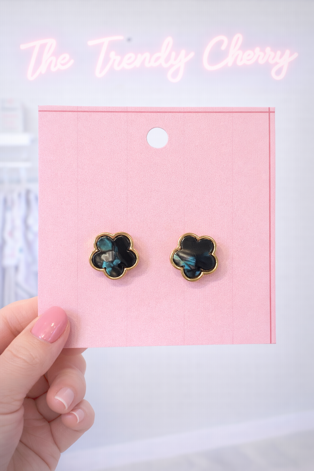 Marbled green flower earrings