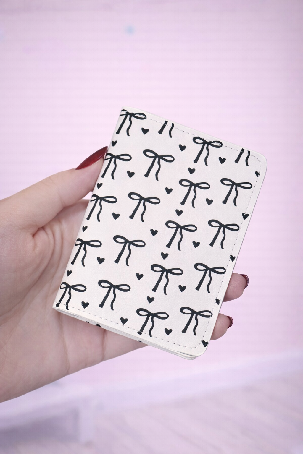 Classic Fold black and white Bow Wallet